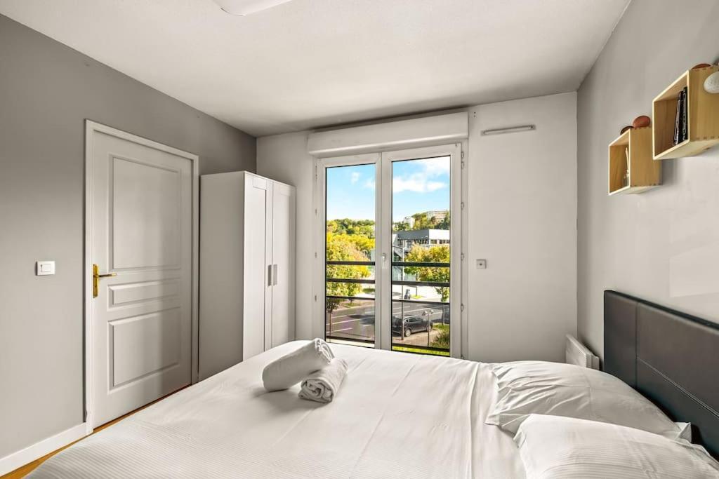 Ferienwohnung T2 Paisible Vaise, Avec Parking Metro Direct Bellecour Lyon Exterior foto