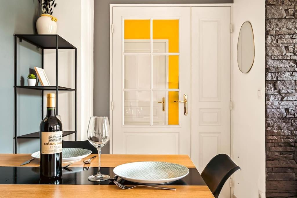 Ferienwohnung T2 Paisible Vaise, Avec Parking Metro Direct Bellecour Lyon Exterior foto